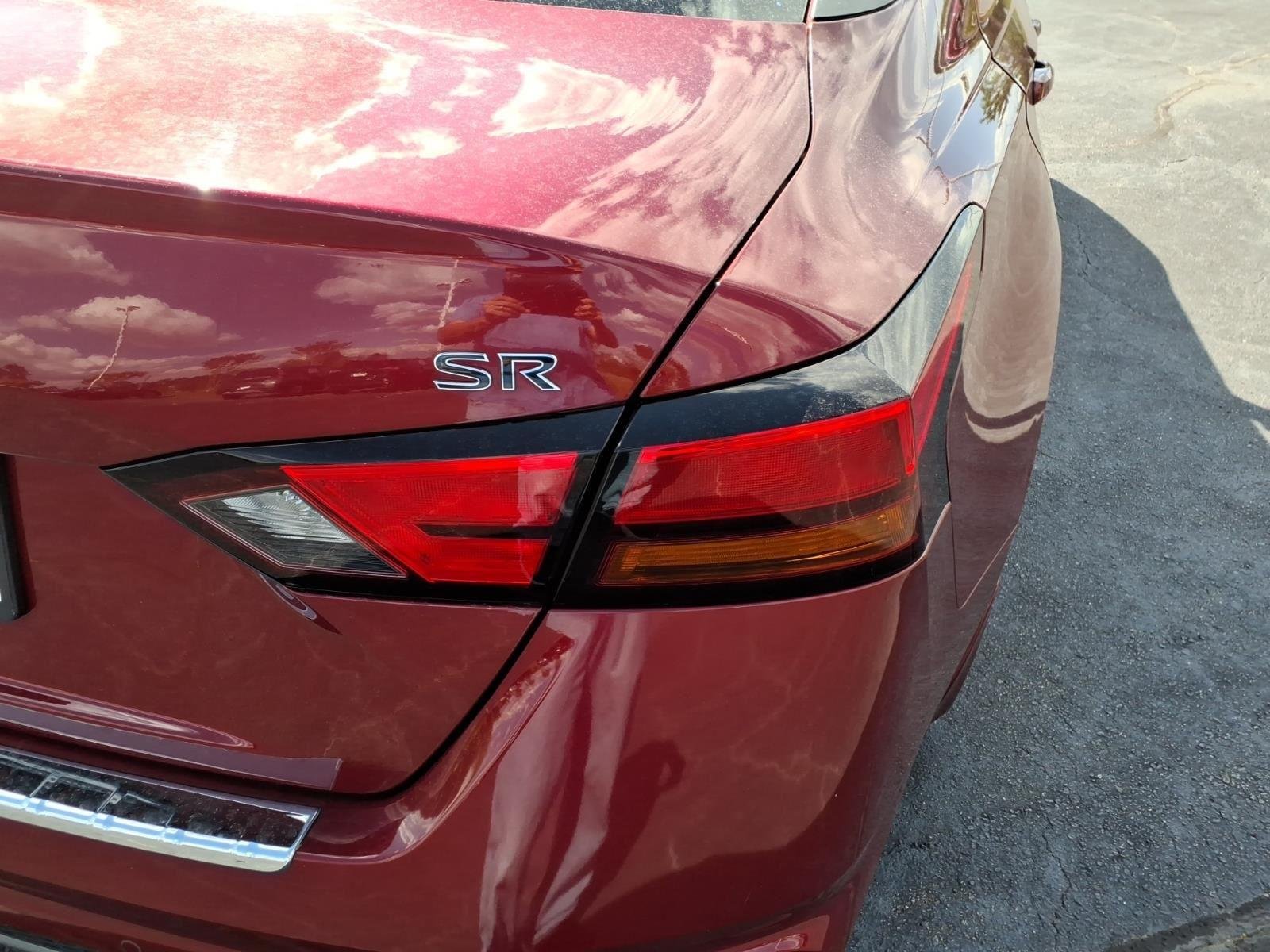 Used 2020 Scarlet Ember Tintcoat Nissan 2.5 SR image 16