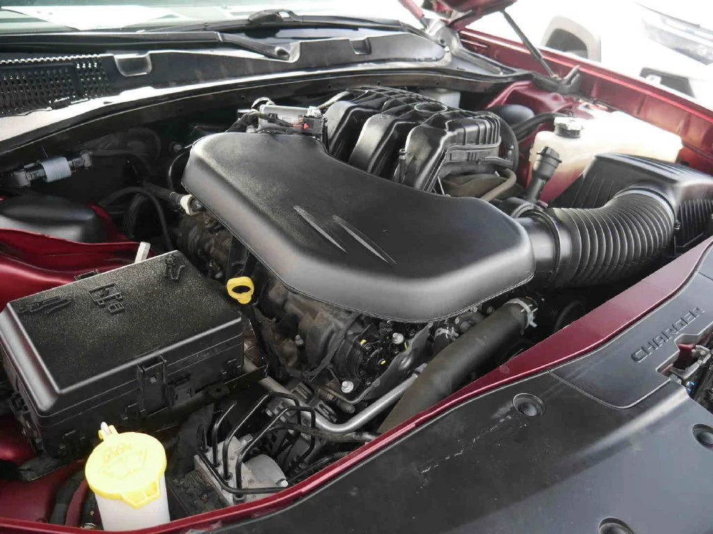 Certified Used 2023 Red Dodge SXT image 14
