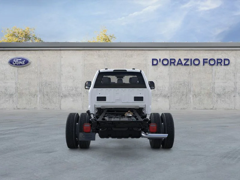 New 2026 Oxford White Ford F-450® XL image 5