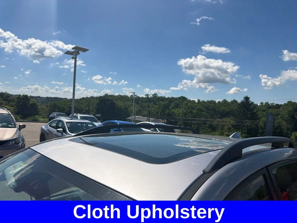 Used 2016 Silver Subaru 2.5i Premium image 10
