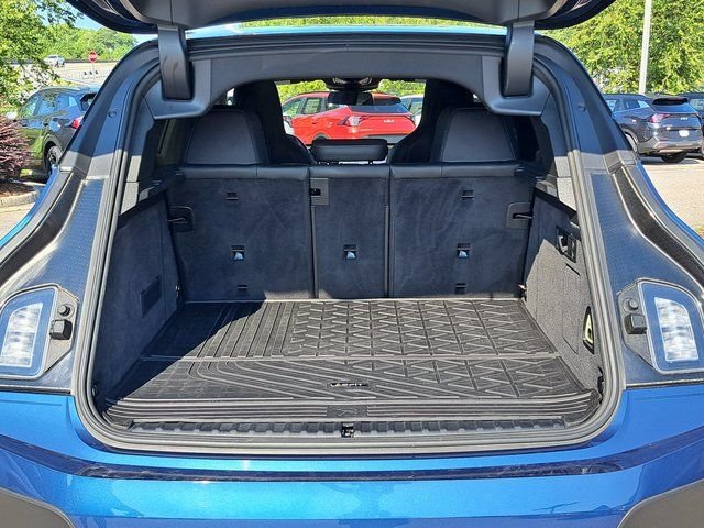 Used 2025 Blue BMW xDrive50 image 29
