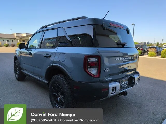 New 2026 Azure Gray Metallic Ford Outer Banks image 5