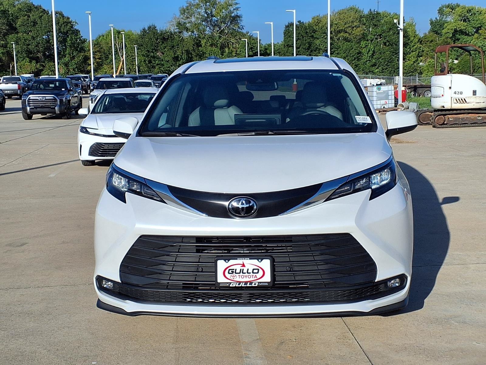 Certified Used 2026 Pearl Toyota XLE image 4