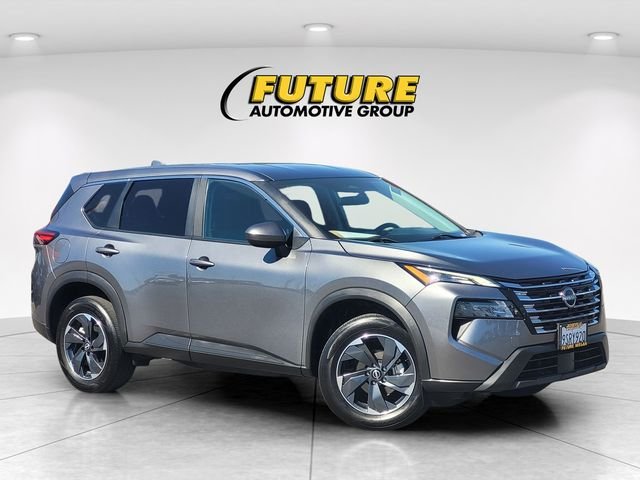 Used 2024 Gray Nissan SV image 1