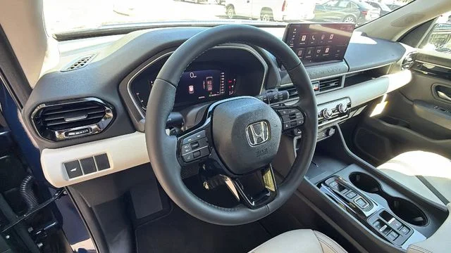 New 2026 Obsidian Blue Pearl Honda RTL image 30