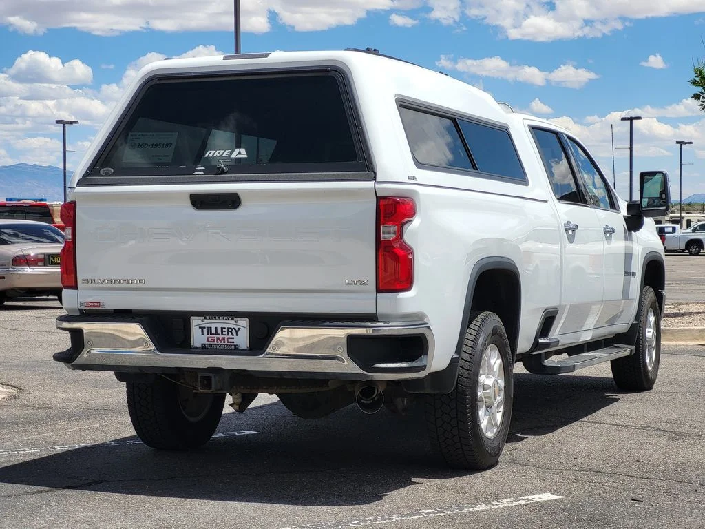 Used 2021 SUMMIT WHITE Chevrolet LTZ image 7