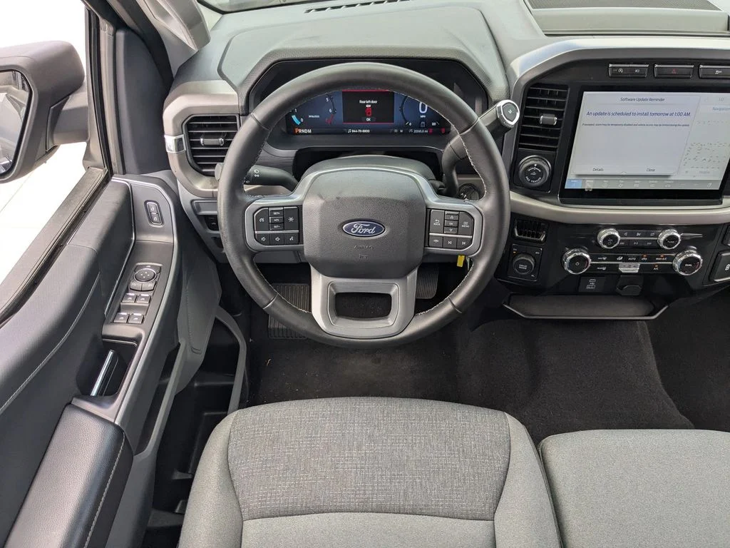 Used 2024 Gray Ford XLT image 17