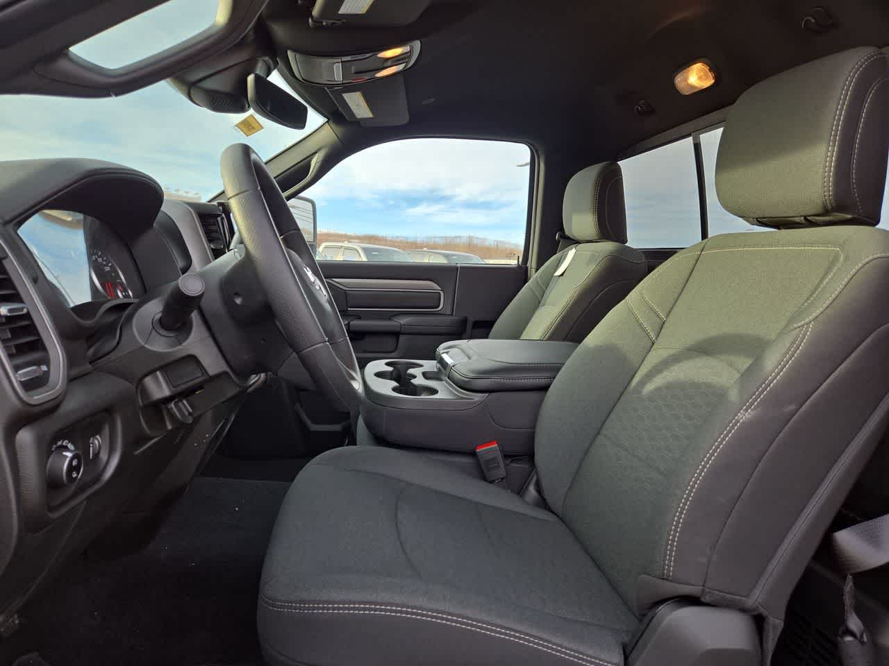 2026 RAM 2500 Tradesman - Photo 12