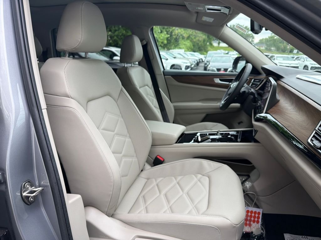 New 2026  Volkswagen 2.0T SE w/Technology image 34