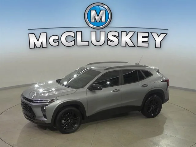 Certified Used 2025 Gray Chevrolet ACTIV image 1