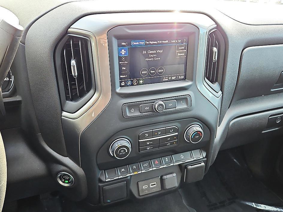 Used 2024 Summit White Chevrolet Custom Trail Boss image 19
