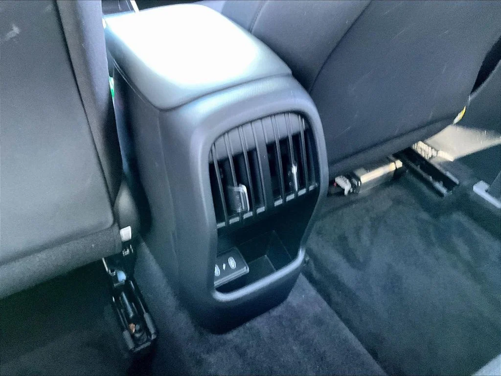 Certified Used 2024 Gray Hyundai SEL image 10