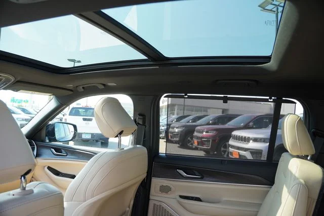 Certified Used 2025 Black Jeep Limited image 19