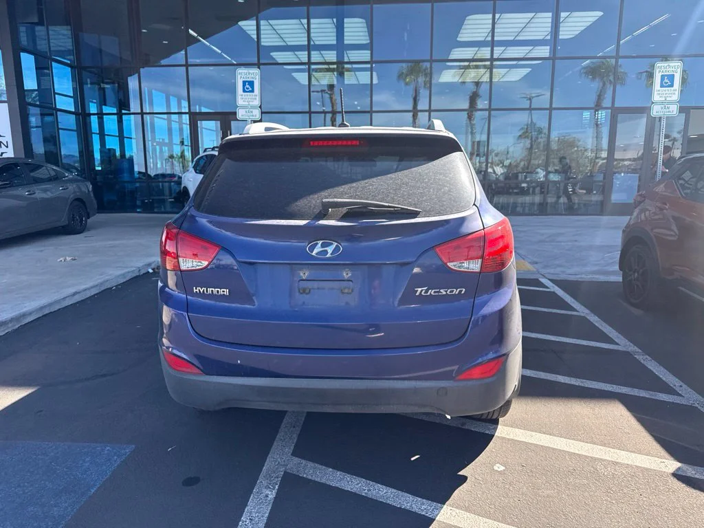 Used 2011 Blue Hyundai GLS image 7