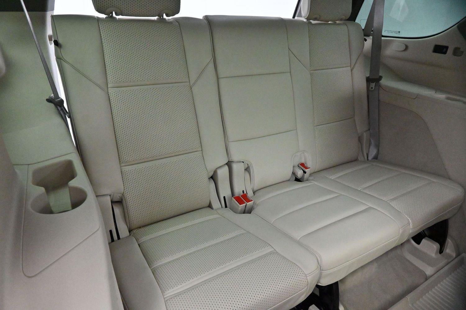 Used 2024 Crystal White Tricoat Cadillac Sport Platinum image 41