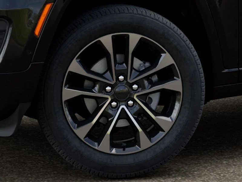 2025 Jeep Grand Cherokee Overland - Photo 32