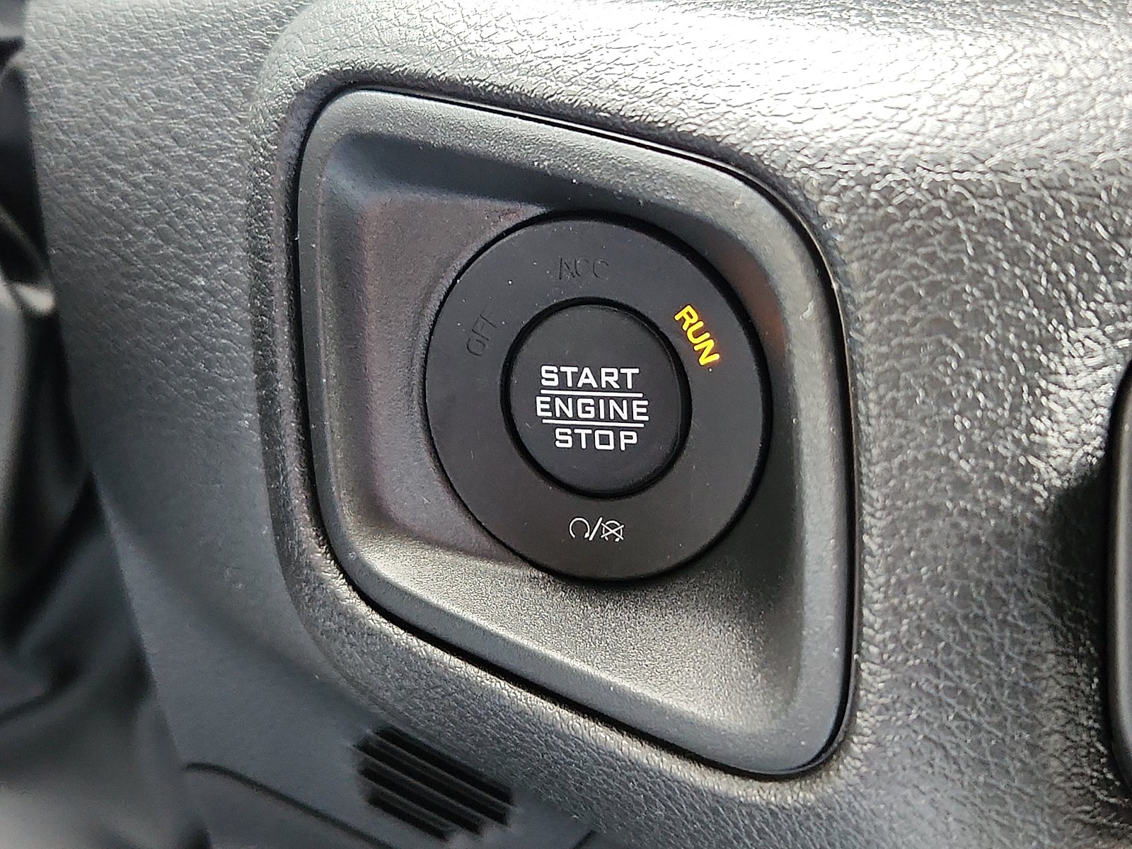New 2026 Goldilocks Exterior Paint Jeep Sport image 14