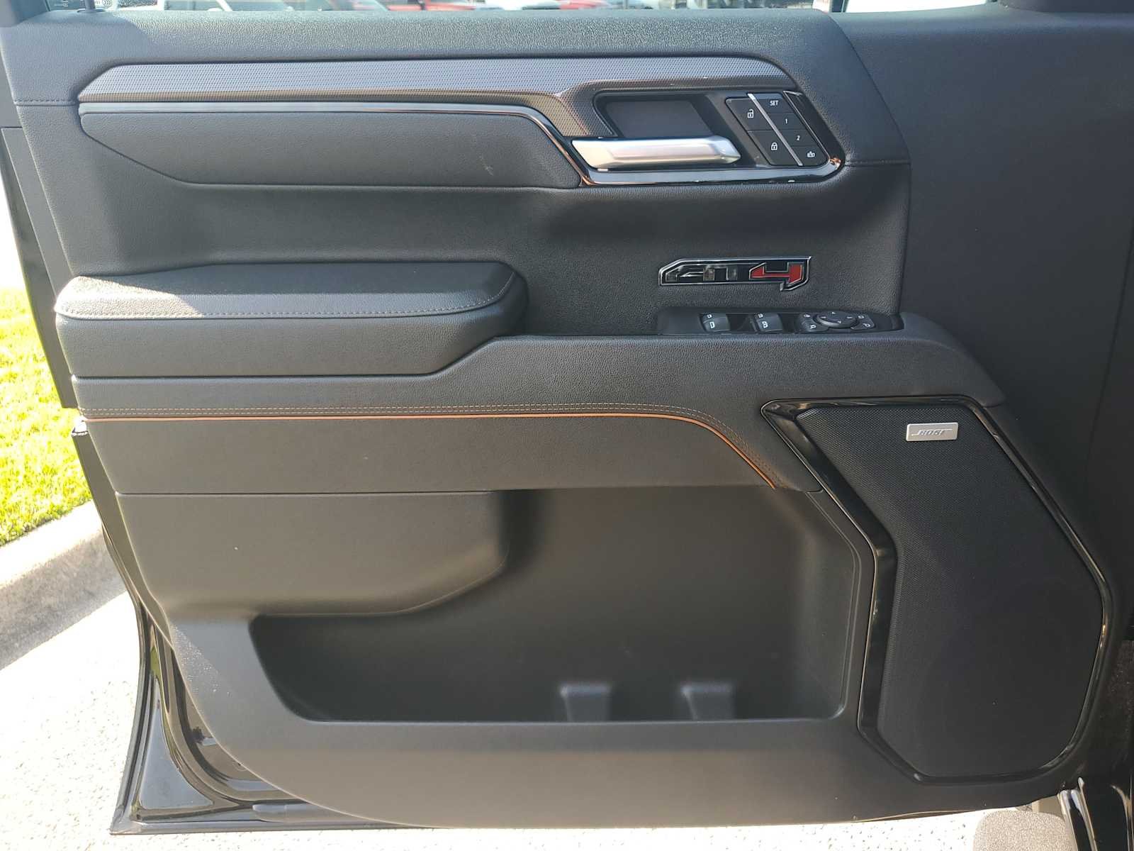 Used 2026 Onyx Black GMC AT4 image 25