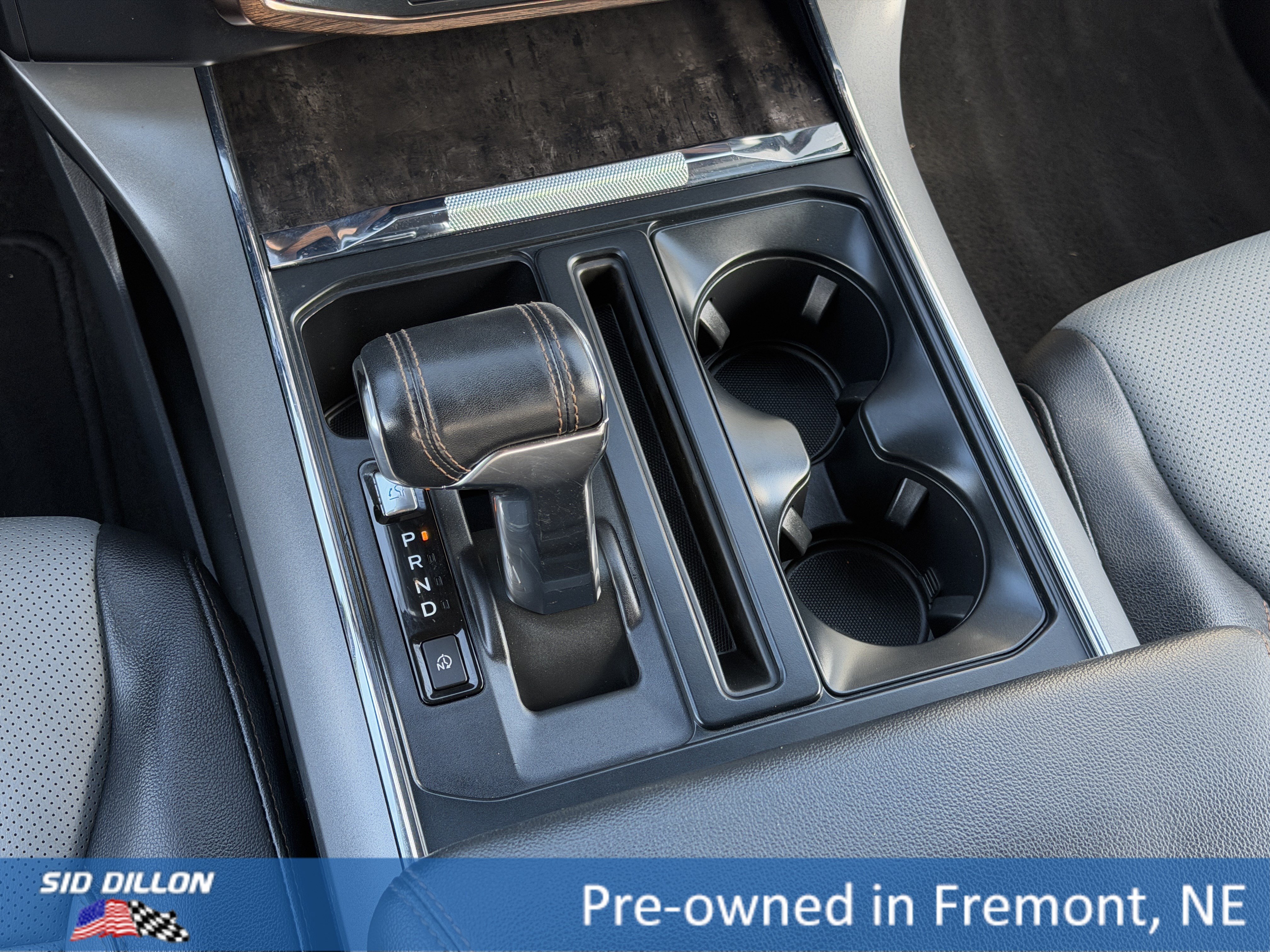Used 2023 Gray Ford LARIAT image 12