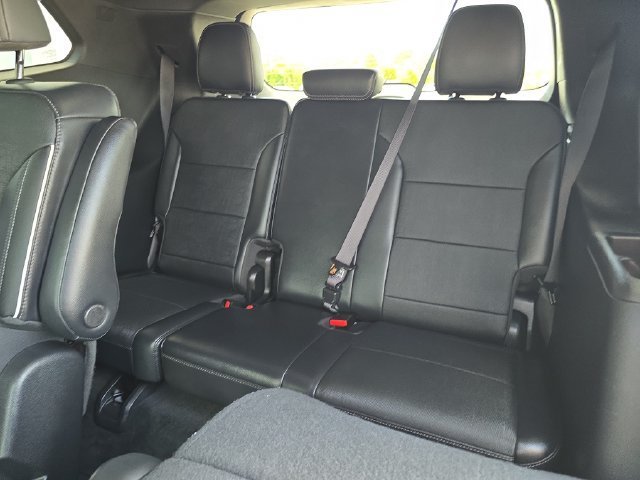 2025 Buick Enclave Preferred - Photo 16