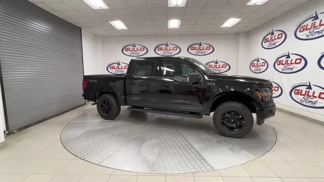 New 2026 Agate Black Metallic Ford XLT image 4