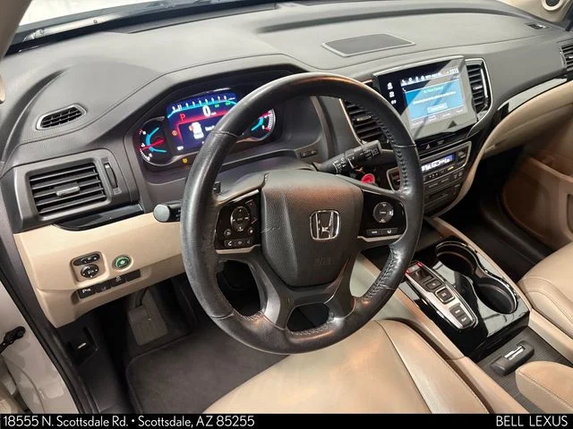 Used 2021 White Honda Touring image 10