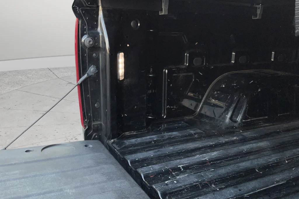 Used 2021 Black Chevrolet LT image 35