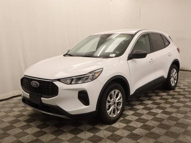 Used 2024 Oxford White Ford Active image 21