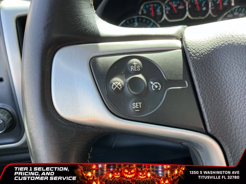 Used 2017 PEPPERDUST METALLIC GMC SLE image 31