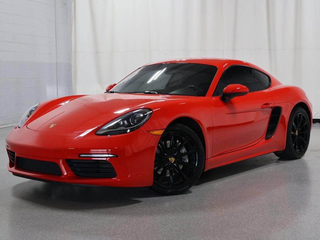 2018 Porsche 718 Cayman's photo
