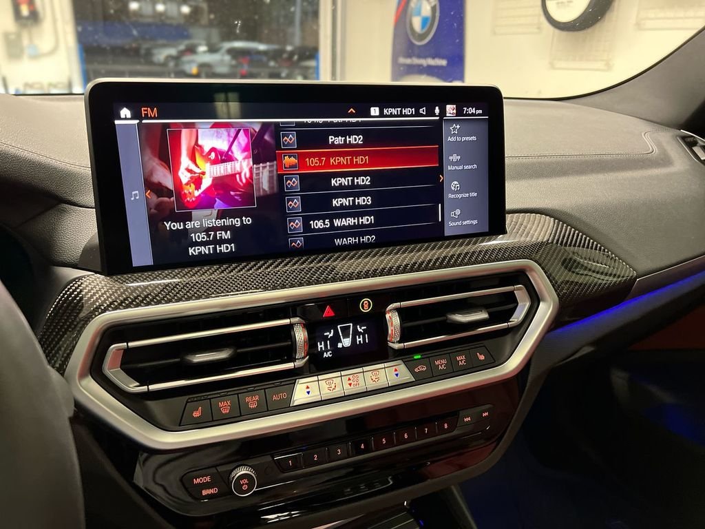 Used 2022 Black BMW M40i image 37