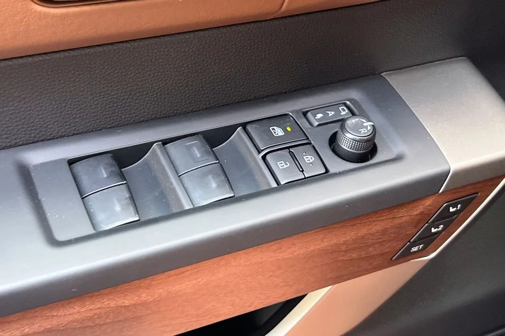 New 2026 Wind Chill Pearl Toyota 1794 Edition image 12