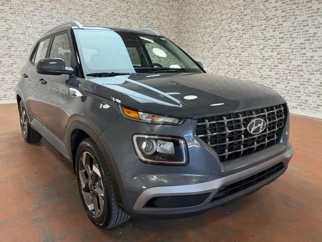 Used 2026 Ecotronic Gray Hyundai SEL image 7