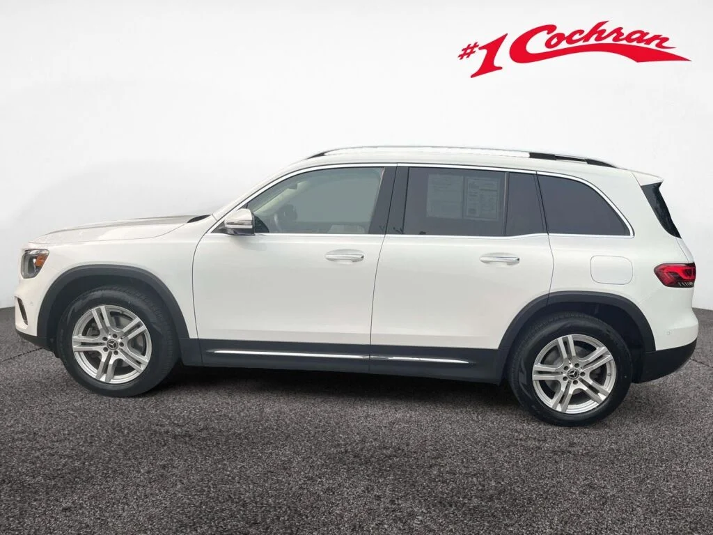 Certified Used 2023 Polar White Mercedes-Benz GLB 250 image 11
