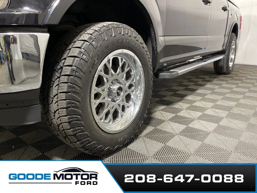 Certified Used 2020 Black Metallic Ford Lariat image 27