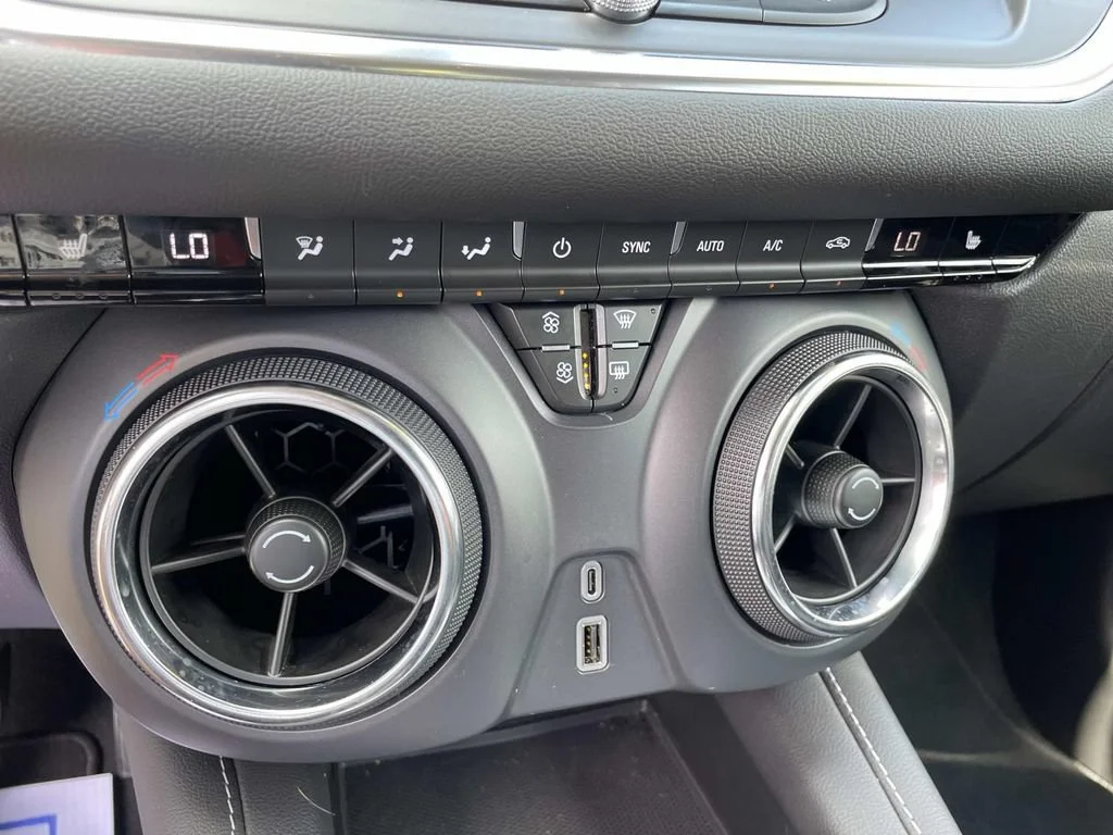 Used 2025 Black Chevrolet 2LT image 24