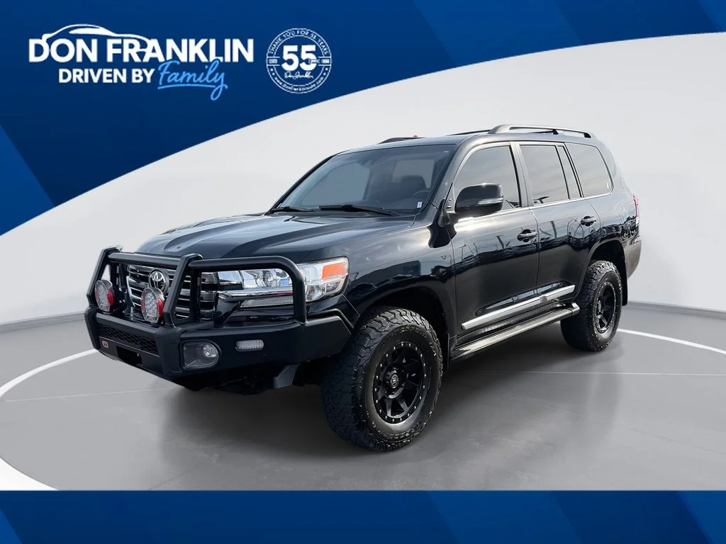 Used 2016 Black Toyota Base image 1