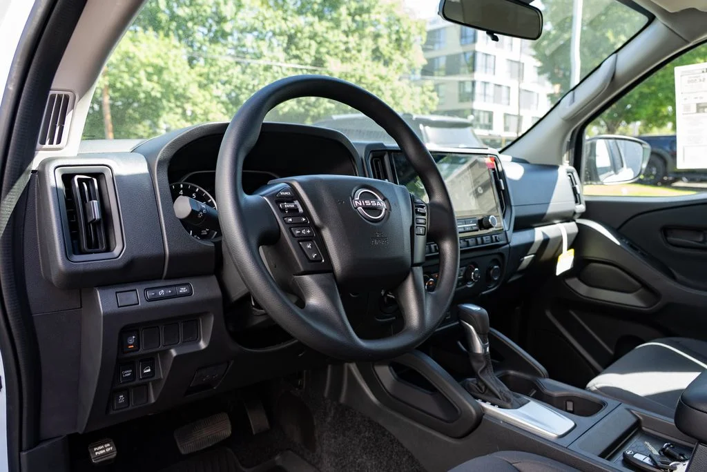 New 2026 Glacier White Nissan Crew Cab S image 22