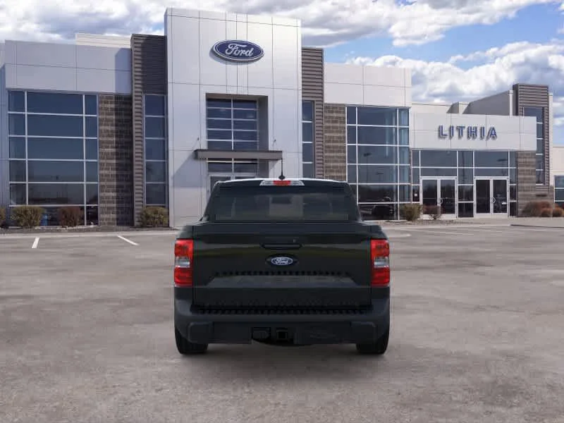 New 2026 Shadow Black Ford XLT image 5