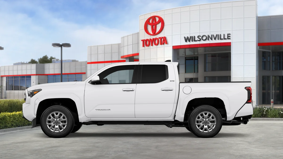 2025 Toyota Tacoma SR5 - Photo 25