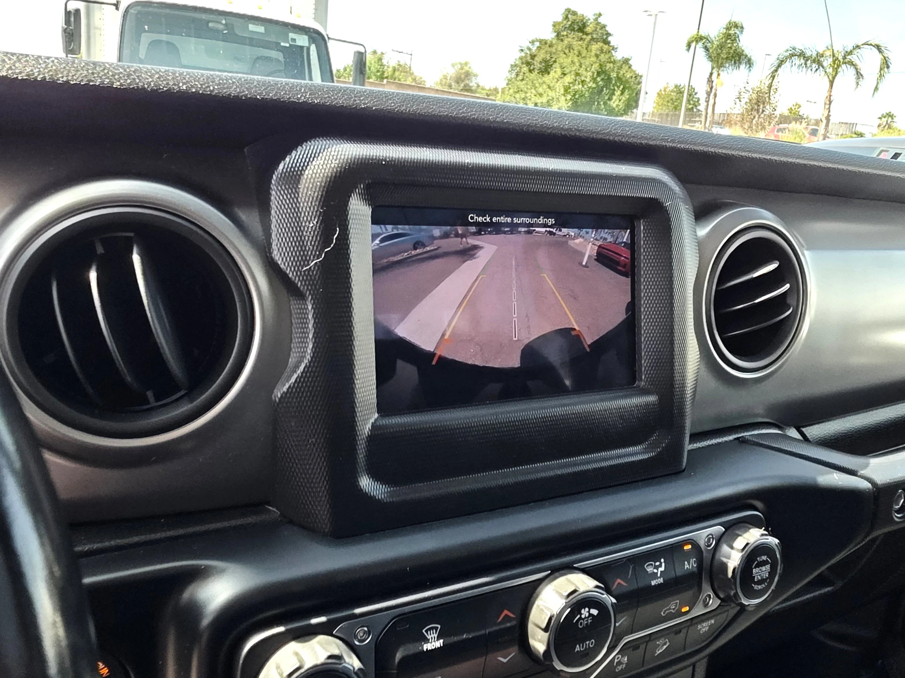 Used 2019 Black Clearcoat Jeep Unlimited Sport S image 17