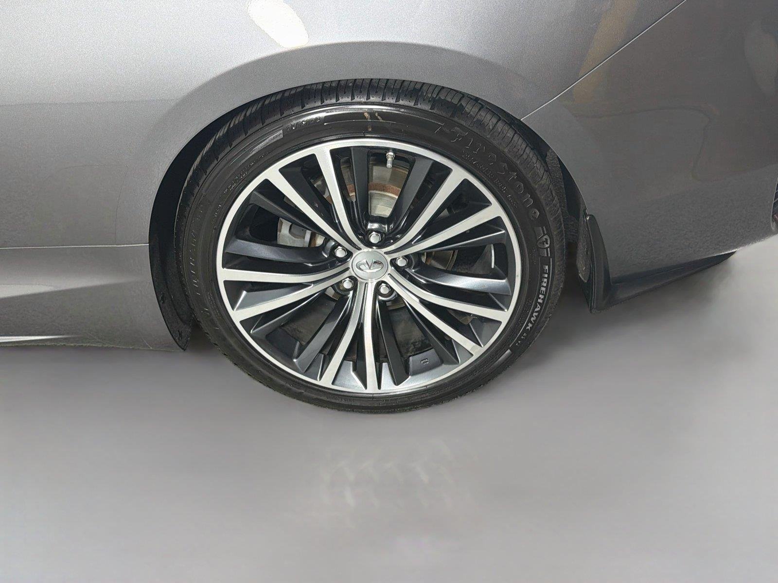Used 2018 Graphite Shadow INFINITI 3.0t LUXE image 27