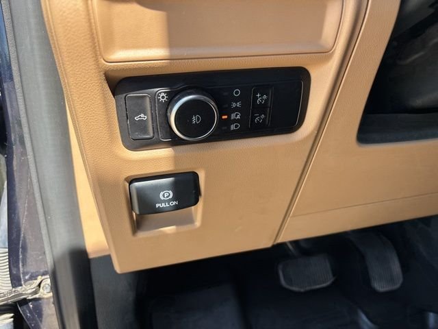 Used 2023 Blue Ford XLT image 15
