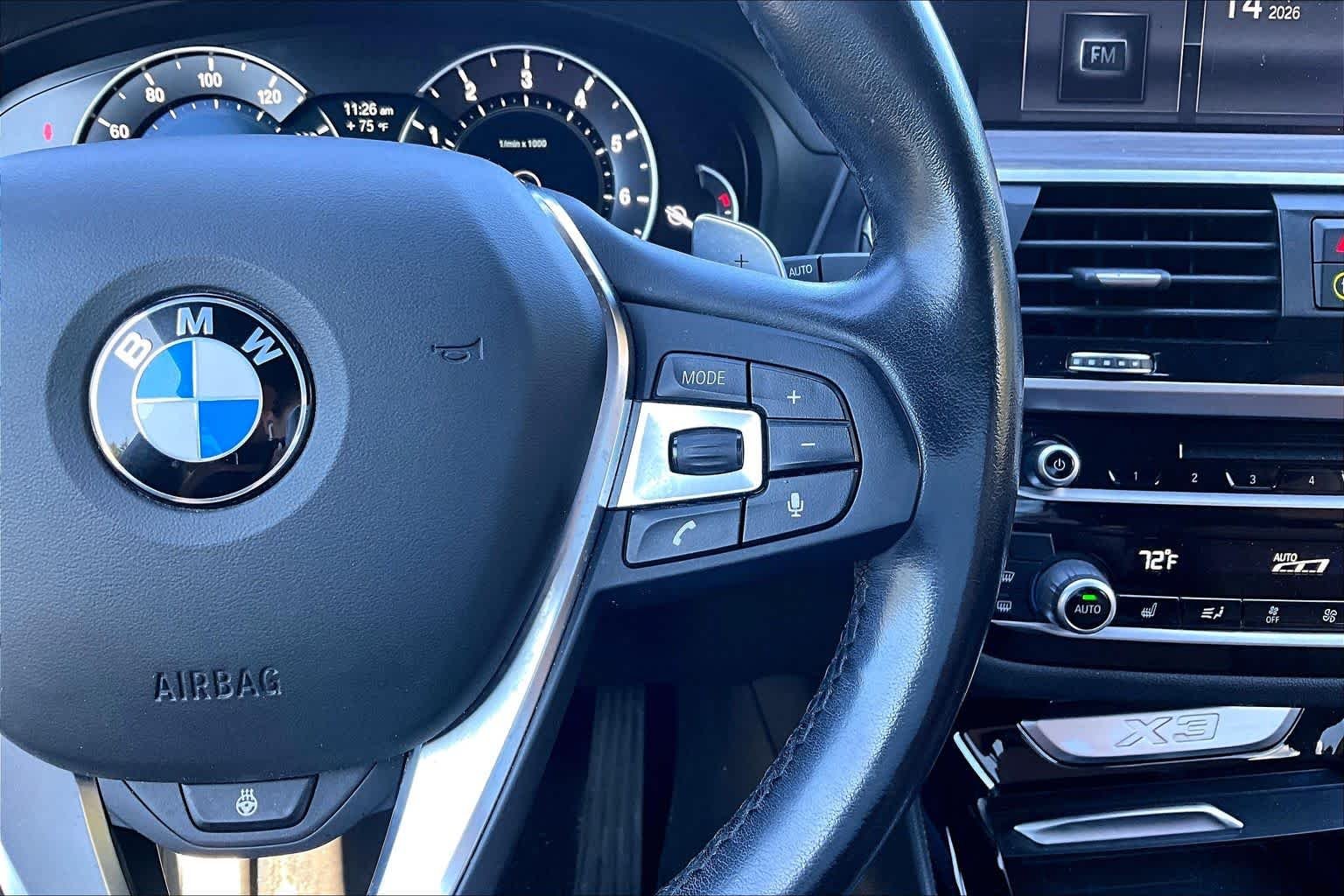 Used 2018 Phytonic Blue Metallic BMW xDrive30i image 25