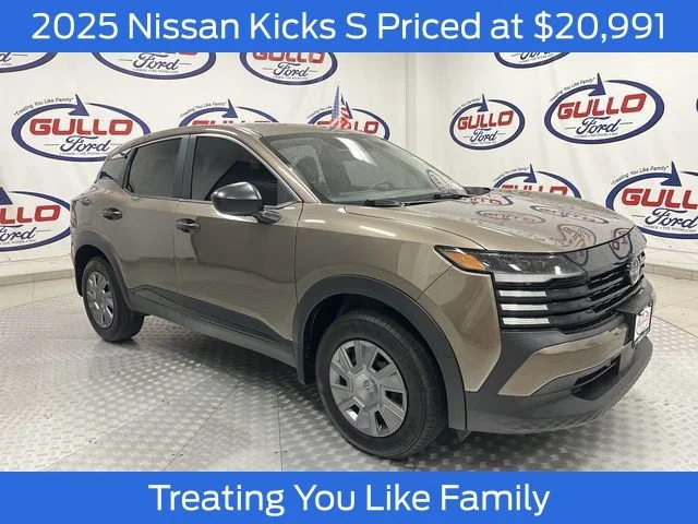 2025 Nissan Kicks S