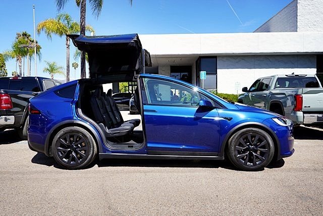 Used 2023 Blue Tesla Base image 6