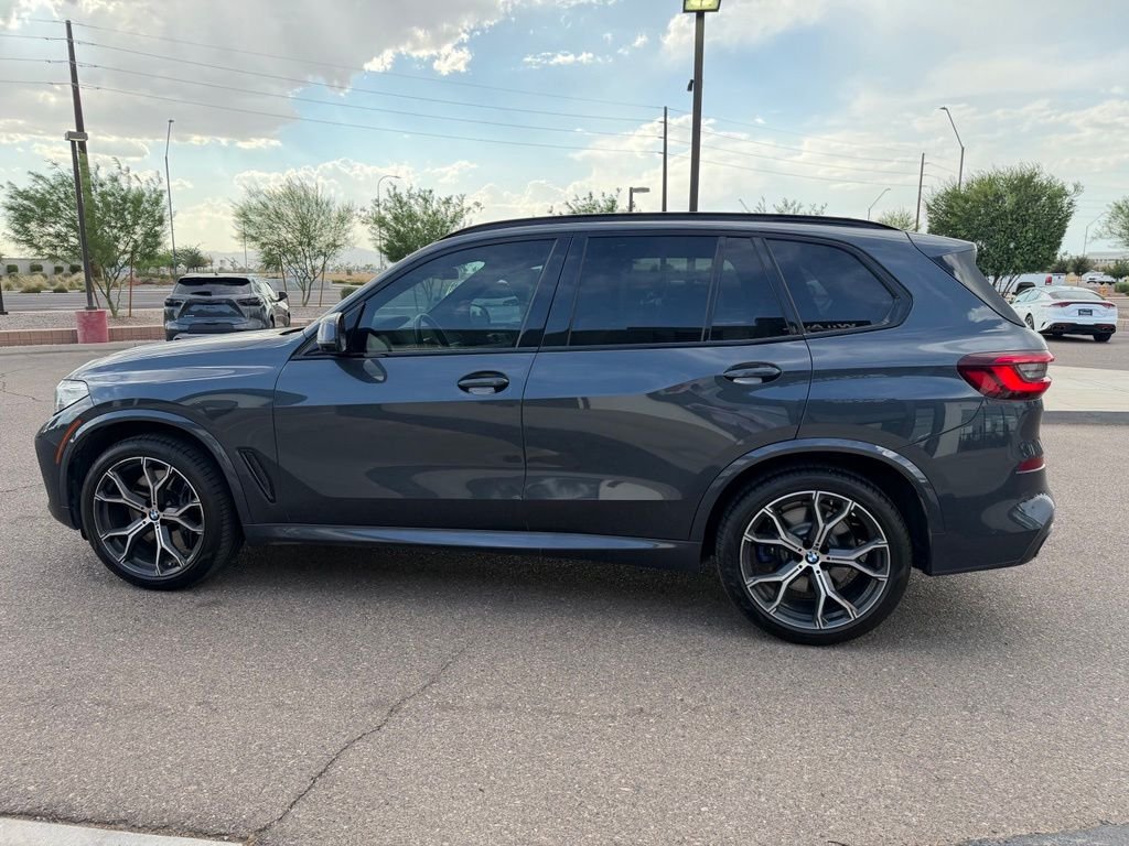Used 2022 Gray BMW M50i image 11