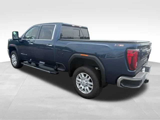 Used 2021 PACIFIC BLUE METALLIC GMC SLT image 3