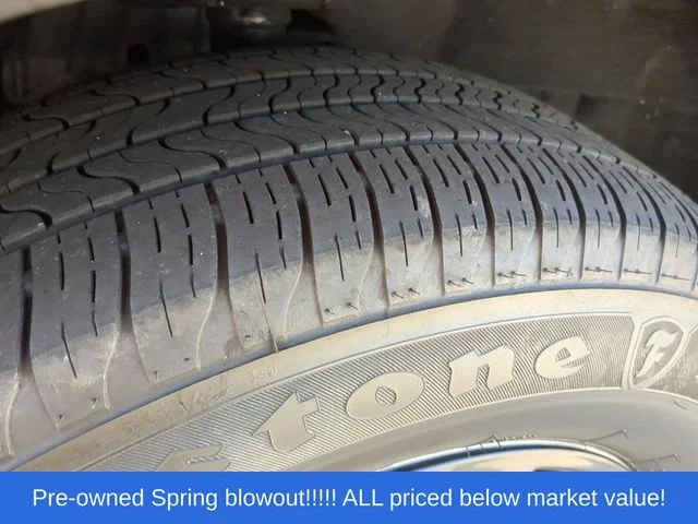 Used 2020 Gray Ford XLT image 7