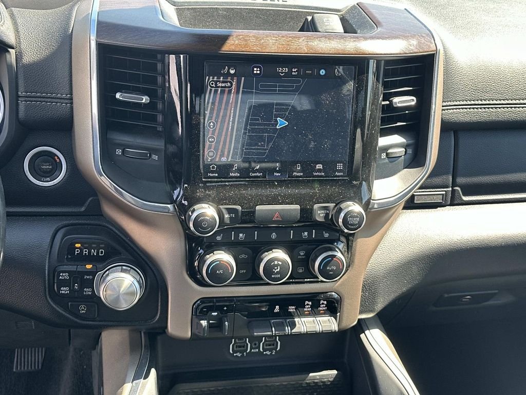 Used 2022 Blue Ram Laramie image 20